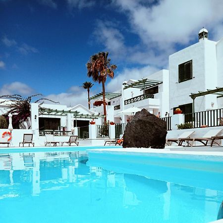 Apartamentos Las Acacias Puerto del Carmen  Esterno foto
