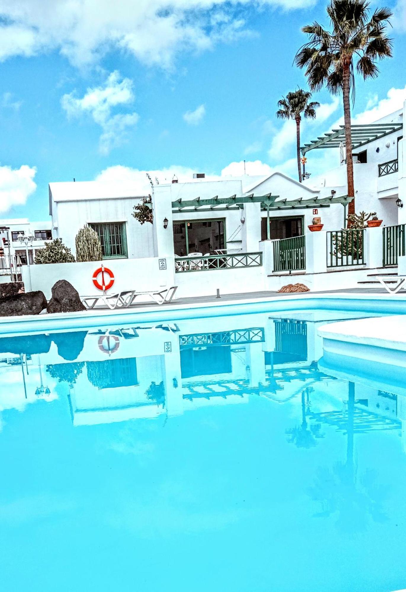 Apartamentos Las Acacias Puerto del Carmen  Esterno foto