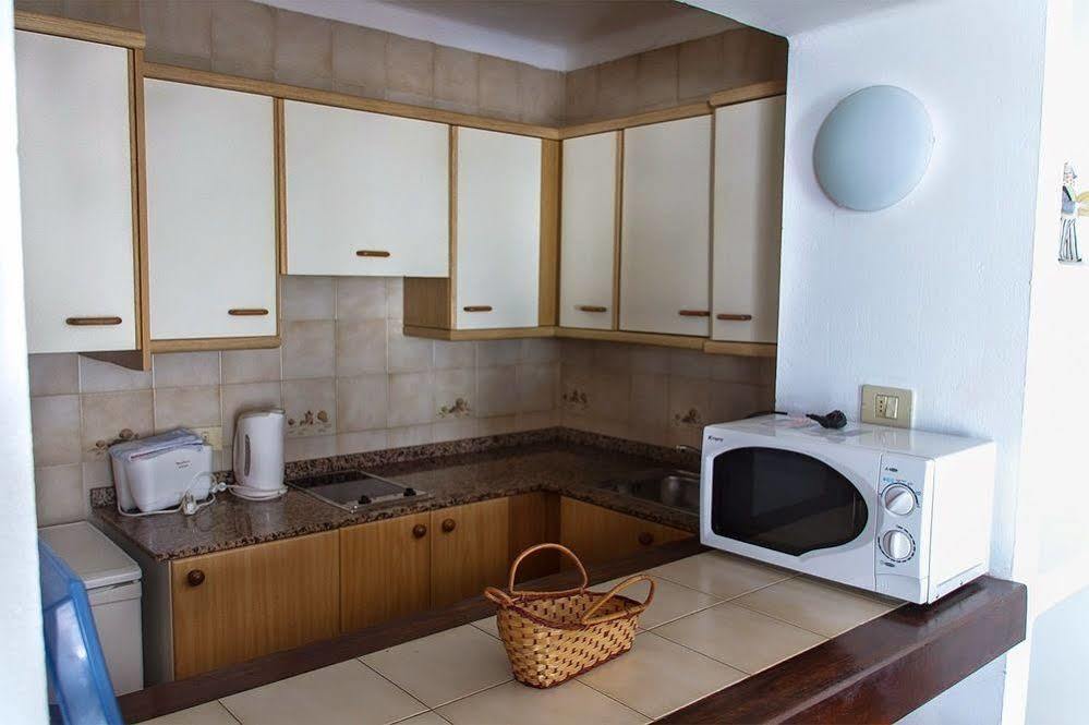 Apartamentos Las Acacias Puerto del Carmen  Esterno foto
