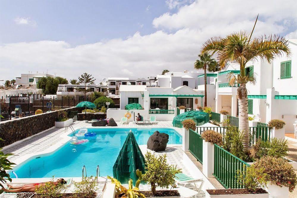 Apartamentos Las Acacias Puerto del Carmen  Esterno foto