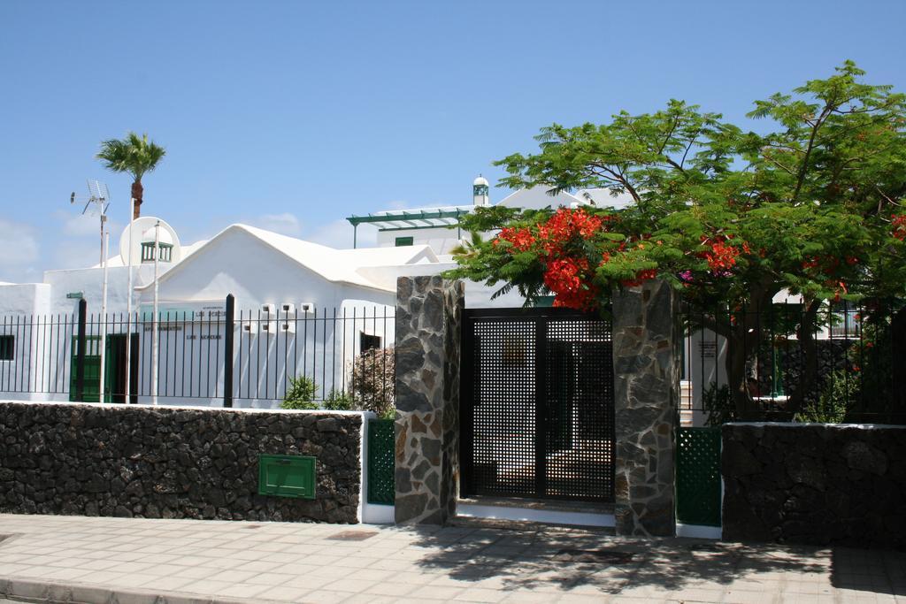 Apartamentos Las Acacias Puerto del Carmen  Esterno foto