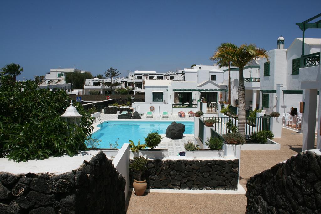 Apartamentos Las Acacias Puerto del Carmen  Esterno foto